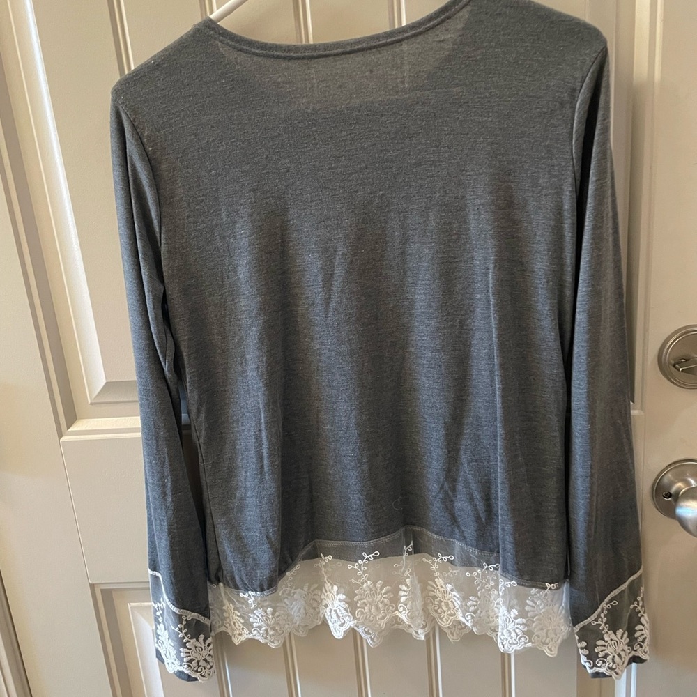 Gray Lace Hem Women's Top - Picture 2 of 2